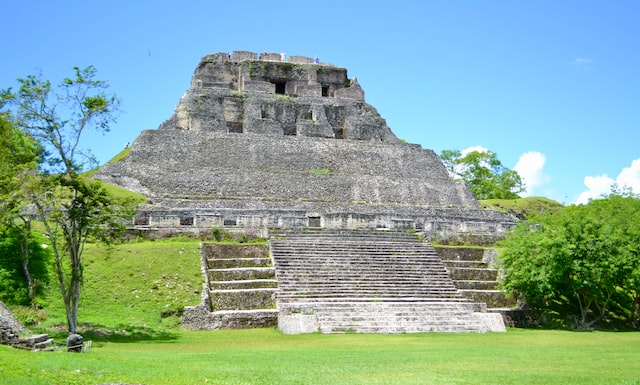 Ruinas mayas de Xunantunich en Ladyville, Belice