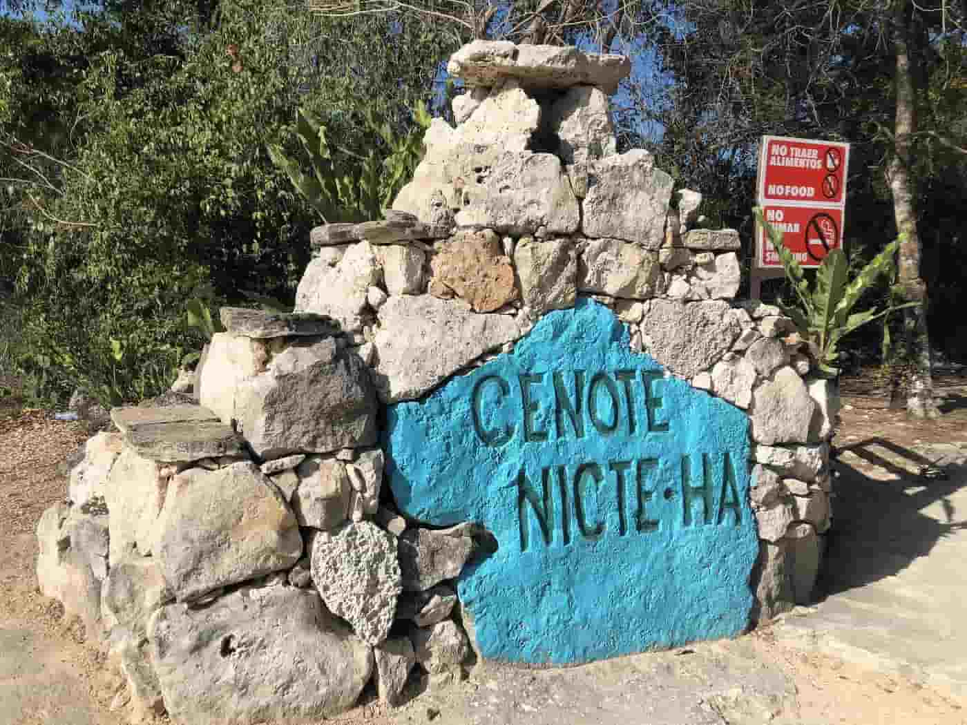 Entrada al Cenote Nicte Ha